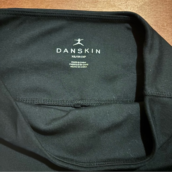 Danskin Classic Black straight leg Leggings - Picture 3 of 7